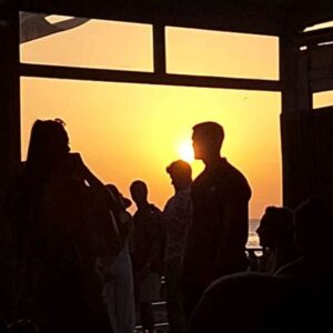 Thiago Rodrigues Instagram - Ibiza sem filtros com meu carinho @marizaffari por do sol inesquecível! 🇪🇦❤️

#ibiza
#spain
#winelover