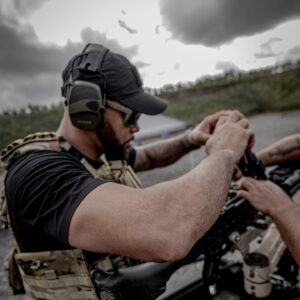 Thiago Santos Instagram - The Expendables 💀
.
Os Mercenários 💀
.
(M240 Machine Gun)
@tee_gun_vault 
@thevaultff 
@guarddogbodyarmor 
📸 @mariannakheyfets @ebmidia