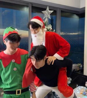 Thime Pichitsurakit Instagram - Merry Christmas From WhiteLab🩵