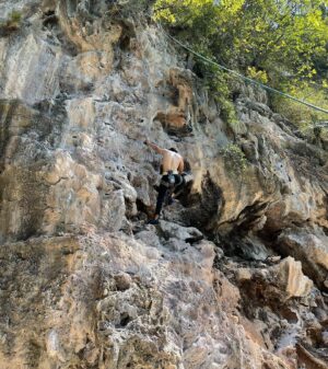 Thime Pichitsurakit Instagram - 🧗‍♂️