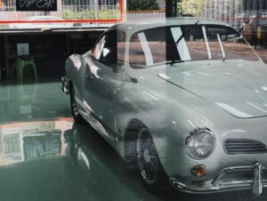 Thiti Srinuan Instagram - รถในฝัน ที่ไม่ได้ฝันอีกต่อไปแล้วครับ🤍
________________________________

volkswagen  Karman Ghia 1964 🚕
ขอบคุณทุกคนมากๆนะครับ 🙏🏻