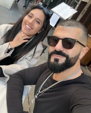 Thomas Adamandopoulos Instagram - Un petit séjour en amoureux dans la ville des amoureux, du bonheur pour souffler un peu à tes côtés 🇮🇹 🎭 💛