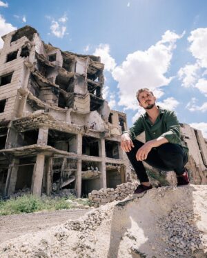 Thomas Brag Instagram - The secret is out, the mysterious place I traveled to a few months was SYRIA. A place that I’ve heard so much about for most of my adult life but not one I will pretend to have truly tried to understand until recent years.

As you go further and further into travel to places few dare to go, you meet people who challenge your preconceptions of the word. A few years ago that person for me was @drewbinsky who told me about his trip to Syria and I couldn’t believe what I heard. The friendliest people, the most incredible history and some of the best food in the world… Wow.

He introduced me to the awe-inspiring human and local friend/guide @ghaidaa_the_guide with whom I’ve been speaking to for almost 2 years. And since that day, I knew this trip would happen one day, but when? I had no clue.

As it is still hard to gauge the risk levels from far away and I’d already given my parents enough heart attacks with some of the my recent trips I wasn’t sure if this would be a good idea. Doubt crept into my mind.

However, at the start of the year as Syria re-opened it’s borders after closing for Covid. All the arrows were pointing me in that direction.

Should I do it?

I needed more help… How do I capture this and give the visuals the justice they deserve with Americans not allowed into the country? That’s when @toumabittar from the Yes Fam came into the picture. Whom I’d soon find out was the kindest and most hard working videographer in Syria.

As our team was assembled alongside @fadiassigt who opened doors to many places few get to go to through his company with Ghaidaa @golden.team.Syria we had the most eye-opening trip of my life.

I have lots more to share. In the meantime I just want to thank everyone for all of the incredible feedback so far. I was terrified to put this out, nervous about how it would be received. So I feel incredibly relieved and grateful at the moment.

I’m finally in my flow I knew I’d find at the start of the year and all I can say is that it feels great to be sharing stories that both inspire me to create and those watching 🧘‍♂️💙