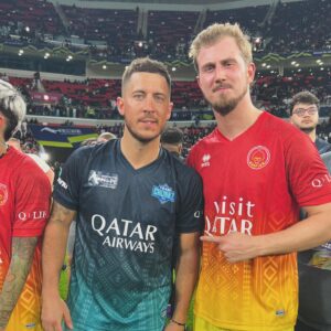 Thomas Brag Instagram - Growing up, football players were the DEFINITION of unreachable, even more than movie stars. We’d play at recess at school, then of course FIFA at home where we’d pass the ball to the fastest players and make a run for it.

Fast forward 15 years and somehow I got to play with and against several childhood heroes while raising funds for education.. Kaka, Hazard, Roberto Carlos, Drogba, Villa, Makelele, Tim Cahill, Arsene Wenger, Antonio Conte… Doesn’t make any sense.

To be honest I hadn’t ran on a pitch in 10 years and feeling my rusty 30-year-old legs motivated me a TON to get back into better cardio. (Don’t tell anyone I got nutmegged to then concede a goal pls).

My favorite part however was the small interactions: getting a 5min sports massage before the game next to Drogba then jumping in his arms once he scored 😅 talking in the hallway with Eden Hazard, or trying to convince Antonio Conte to let me back on the pitch..

Once in a blue moon we get these seemingly impossible to open doors flung open, and this was a wild one. Grateful for the experience and for the millions of dollars raised 🙏
