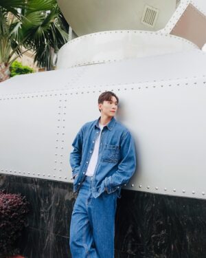 Thomas Chang Instagram - 點讚留言的人
今後不再吃土了，
至此改成吃糖，
因為我太甜了🤠
#久久不見 #撩妹 #😂 #撩人語錄