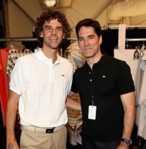 Thomas Gibson Instagram - trying to convince the great Guga Kuerten to come out of retirement and be my doubles partner…🎾 #tbt #lacoste