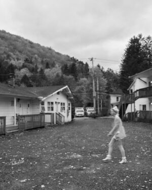 Thomas McDonell Instagram - Jules’ stills from the set of Catharine Czudej’s ‘don’t stop moving’ october ‘22 with Jill, Paradise, Jerome AB, Medgine, Htat Htut, and Jaide; congratulations Htat, American Cinematographer’s ‘rising star of cinematography’ !