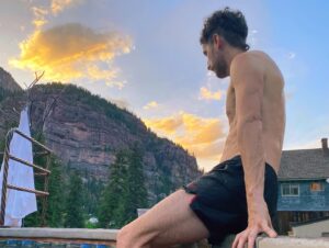 Thomas Middleditch Instagram - Ouray CO is gorgina. Hiking. Abandoned mines. Hot springs. Truly a lovely place to visit. Mixed in there is a pitch to @hgtv  for me to host Abandoned Mine Flippers. Thanks to everyone who has fought and is fighting to allow Hollywood layabouts like me to use the long weekend to do things like this. Genuinely. Thank you.