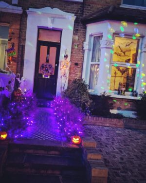 Thomas Ridgewell Instagram - Being raised a Jehovah's Witness I never celebrated Halloween but out of all the major holidays that one made the most sense to boycott because it didn't exactly seem "god honouring". However, now that I have my own house I absolutely LOVE throwing up decorations and greeting all the kids at the door. I never realised just how many children actually took part in trick-or-treating in England but we easily got well over 100 visitors. That said, I have NO idea what you're supposed to say when you open the door so I end up saying some weird shit like "greetings, children!" in a deep booming voice. Why am I like this?