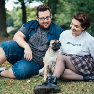 Thomas Ridgewell Instagram - Come on ladies, let’s get wholesome! Photos by @doyouknowellie x