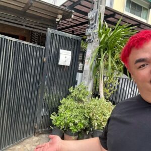 Thongchai Thongkanthom Instagram - ทำบ้าน ทำบ้า ทำบานจ้า #คุณลูกค้าคะ #บ้านน่ารักสุดๆ #คุณลูกค้าเข้าได้นะค้า