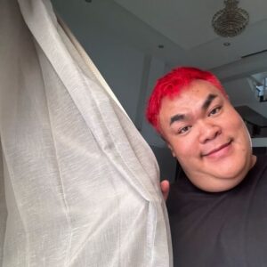 Thongchai Thongkanthom Instagram - ทำบ้าน ทำบ้า ทำบานจ้า #คุณลูกค้าคะ #บ้านน่ารักสุดๆ #คุณลูกค้าเข้าได้นะค้า