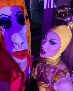 Thorgy Thor Instagram - You betta CROCHET!….. across the red carpet at the @rupaulsdragrace Season 16 premiere in NYC 👠👠👠. Had a blast with the dolls. ❤️🤍💙 #rupaulsdragrace #crochet #redcarpet