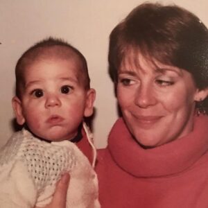 Thorgy Thor Instagram - My mom was a hippie and a very cool chick.  Miss u every day. Everyone call their mom today if they are still around ❤️.