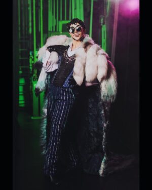Throb Zombie Instagram - She thinks of me….. 🔪🩸
.
.
.
Love these shots by @amandamacchiaphoto from Tales from the Clit!
.
.
#drag #dragking #dragula #dragmonster #badguy #villian #hotandevil #nonbinaryartist