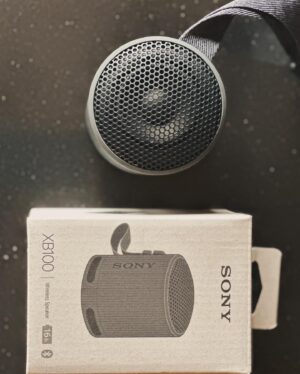 Tiago Aldeia Instagram - 🚨GIVEAWAY🚨
.
Queres ganhar DUAS colunas SRS-XB100 da Sony, partilhar música com a tua cara metade , amigos , família ou mesmo com o piriquito 🦜? 
.
Para participar precisam de seguir os seguintes passos:

Para participares tens de:
•Fazer LIKE neste post👍
•SEGUIR a minha página @tiagoaldeia.oficial e da @sony.portugal 
•taggar 1 amigo por comentário
.
🚨Quanto MAIS vezes participares mais hipóteses tens de ganhar.🍀 (mas tens de taggar amigos diferentes) 
🚨 Giveaway válido até às 23:59h até 17 de Fevereiro de 2024. O Vencedor será divulgado nos stories no dia 18 fevereiro.
👮‍♂‍ Participações que não cumpram os requisitos não serão consideradas. ❌