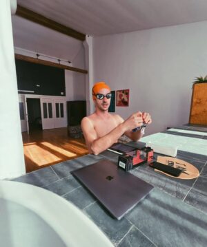 Tiago Teotónio Pereira Instagram - IRONMAN 70.3 VALENCIA em modo lua de mel