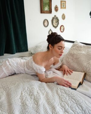 Tiana Tuttle Instagram - 📖