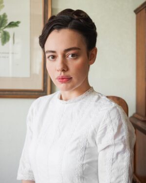 Tiana Tuttle Instagram - What year is it anyway?

New headshots by the incredible @janeva.jpeg