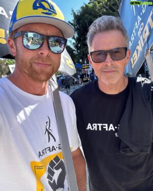 Tim Daly Instagram - HUMANS!!! #sagaftrastrong in LA with @samdaly!