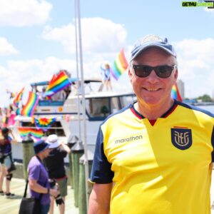 Tim Kaine Instagram - Just an amazing Pride Month celebration at Hampton Roads Pride Pridefest and Boat Parade. So glad I could join! Happy Pride, Virginia! 🌈