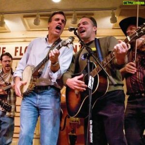 Tim Kaine Instagram - It’s National #BestFriendsDay and I have to give a shout to Mark Warner, who’s never hesitated to jump on the stage with me. Thanks for being my partner in the Senate!