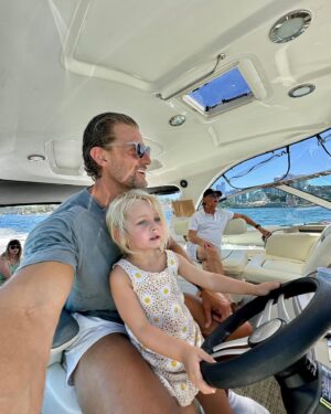 Tim Robards Instagram - Forgot just how good this was! Mad weather today out on the harbour… Elle’s def more confident in the water! pulled up next to Branson’s little boat ⛴️