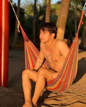 Tim Tuppil Instagram - Cool for the Summer, beach hair, don’t care 😮‍💨☺️🌤️

@calilayancove 
#Summerready