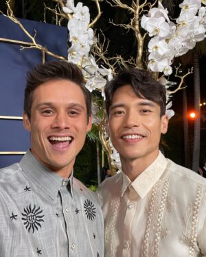 Timothy Granaderos Instagram - What a night! Honored to be in the presence of so many talented API in the industry.
Thank you @goldhouseco & @bingchen 
Styling: @iam_tristan 
HMU @alysongranaderos 
Barong: @themestizola 
Rings: @shophulma