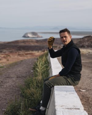 Timothy Granaderos Instagram - One day I’ll get back to acting, but for now I’ll keep doing backflips and riding motorcycles with my friends 

Thanks @seanmacd & @indianmotorcycle for a killer trip