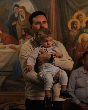 Timur Miroshnychenko Instagram - Кажуть, сьогодні день сина. Щастя мати двох 💙💛