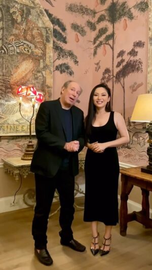 Tina Guo Instagram - WE ARE BACK!  2024 USA & Canada Official @hanszimmerlive Tour!- See you there! 🖤 @hanszimmer