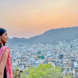 Tina Shilpara Instagram - సారిక…విజయవాడ

 Shot by @suhassssssss 

#WriterPadmabhushan