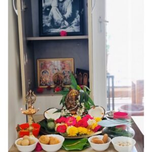 Tina Shilpara Instagram - Happy Ganesh Chaturthi 🌸 

Blessed new beginnings for all of us 🙏🌸 

Gratitude