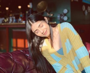 Tina Shilpara Instagram - takin’ extra vitamins and smilin’ 🎶🌻