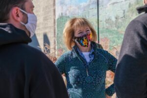 Tina Smith Instagram - I’m proud to be a Senator for YOU, ready to listen to you and then fight for your jobs, your safe workplaces, your health care, your fair wages. It’s what I’ve been doing and it’s what I plan on continuing to do.