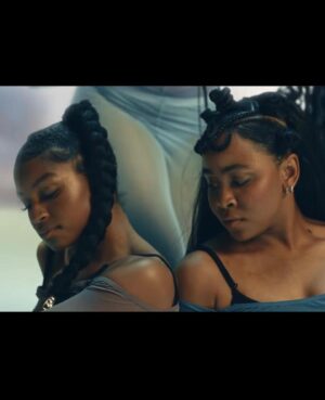Tinisha Meeks Instagram - It was such an honor to be apart of creating the video for such a beautiful and empowering song🤎
Thank you to everyone that helped me create the amazing hair in this video 
@nenarossthehairboss 
@cree8tivelooks 
@kai2thei 
@miiyown 
@mickeyyy_meraki