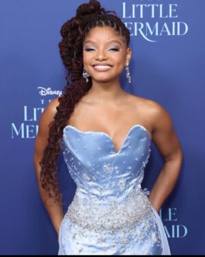 Tinisha Meeks Instagram - @hallebailey looking beautiful at The Little Mermaid Sydney premiere
💎💎