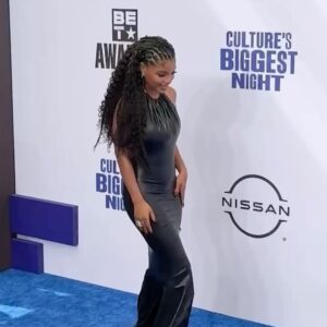 Tinisha Meeks Instagram - Sleek & Effortless on @hallebailey for the #betawards2024 🖤✨