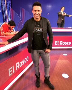 Tito Speranza Instagram - Me divierto mucho cada vez que me invitan a jugar en #Pasapalabra 
@telefe 
*
*
*
👕👖 @klosterinsta