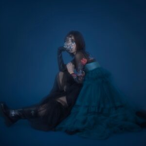 Toaka Instagram - 十明です📢

国際ファッション専門職大学の2024年度CMソング、
「NEW ERA」の配信リリースが4/24に決定しました！

新しいことに挑戦する全ての人にこの曲が届けばいいな、と思っています。

https://lnk.to/toaka_newera
※上記URLは4/24(水)0時～有効

Hi! It’s me, Toaka📢 

“NEW ERA,” 2024 CM song for Professional Institute of International Fashion, is set for release on April 24th! 
I hope this song will reach everyone facing new challenges. 

https://lnk.to/toaka_newera 
*This link will go live at 0:00 on April 24th.

#十明
#NEWERA

[ “NEW ERA” Artwork ]
Art Director: Kiho Ito @hokitoi
Photographer: Ayao Yamazaki @ayao_yamazaki
Stylist: hao @hao_yoshienunoda
Dress: @mutin_dresstailor
Hair & Make-Up: Chisato Kou @_kou_chang__813
Retoucher: Chie Shuto
Producer: Minoru Nishikigi