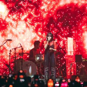 Toaka Instagram - RADWIMPS WORLD TOUR 2024
Mexico city 公演にゲストとして出演させていだきました！とても熱い会場で感動しました。ありがとうございました。Muchas gracias!!!⁡
⁡⁡
⁡photo by @takeshiyao さん⁡
⁡⁡⁡
⁡ #RADWIMPSWORLDTOUR2024
#THEWAYYOUYAWNANDTHEOUTCRYOFPEACE⁡
⁡ #十明