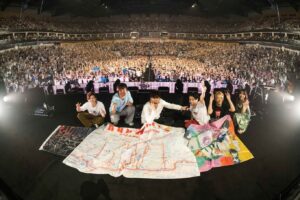 Toaka Instagram - 十明です🫡

広州公演ありがとうございました！
歌い終わった後、舞台裏で客席を見ていた時、感動して鳥肌が立ちました。

ありがとうございました！

Photo by @takeshiyao 

#RADWIMPSWORLDTOUR2024
#THEWAYYOUYAWNANDTHEOUTCRYOFPEACE
#十明
