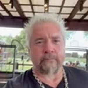 Tobias Dorzon Instagram - If you know me you my relationship with my @guyfieri. Always been my biggest supporter & has always pushed me to be the best version of myself.  Thank you again big dog. @chefantonia thank you Twin🫶🏿. Just incase yall forgot I won chef of the year for Maryland. Couple weeks ago😏✌🏿🦍.