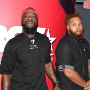 Tobias Dorzon Instagram - 10 years when we first linked up on the food ish we talked about days like today. 
To my ace  @chefredbeard thanks for taking the risk. Next week we test running this bihhhhh @1123_thehunchoexperience 🦍🦧 #TheHunchoExperience