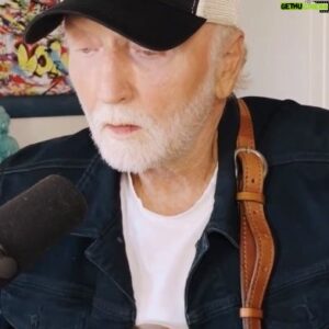 Tobin Bell Instagram - This is my Valentine to you all. We could all use a love song today. #valentinesday