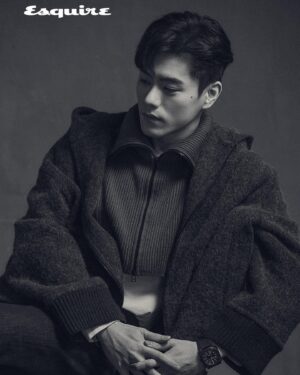 Toby Lee Instagram - 人生只有一次，勇敢的去追求夢想吧！

感謝 @esquire_tw