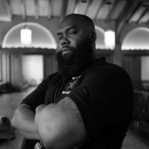Toby Onwumere Instagram - Some behind the scene pics I took of our episode 16. Very proud of the work we all did, and I hope y’all enjoy.  #empirefox