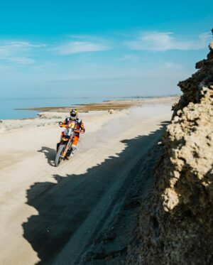 Toby Price Instagram - Stage 12 🏁 2nd
Overall ⏱️ 5th
It’s definitely been a really tough event this year, I’m happy to get to the finish line in one piece at the Dakar. Looking back over the week, we were never far off the pace, just made a few too many mistakes. The whole @ktmfactoryracing team has been incredible so it’s a shame we’ve not been able to reward them with a podium after those 52 hours... Thanks the team and everyone for the support 💪
#Dakar2024