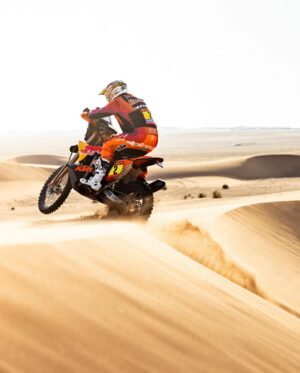 Toby Price Instagram - Stage 2 🏁 7th
Overall ⏱️ 8th
Lots of tricky notes in the road book today but got through pretty comfortably. Lost a bit of time to the guys in the front but it’s only Day 2, still a long way to go…
#Dakar2024